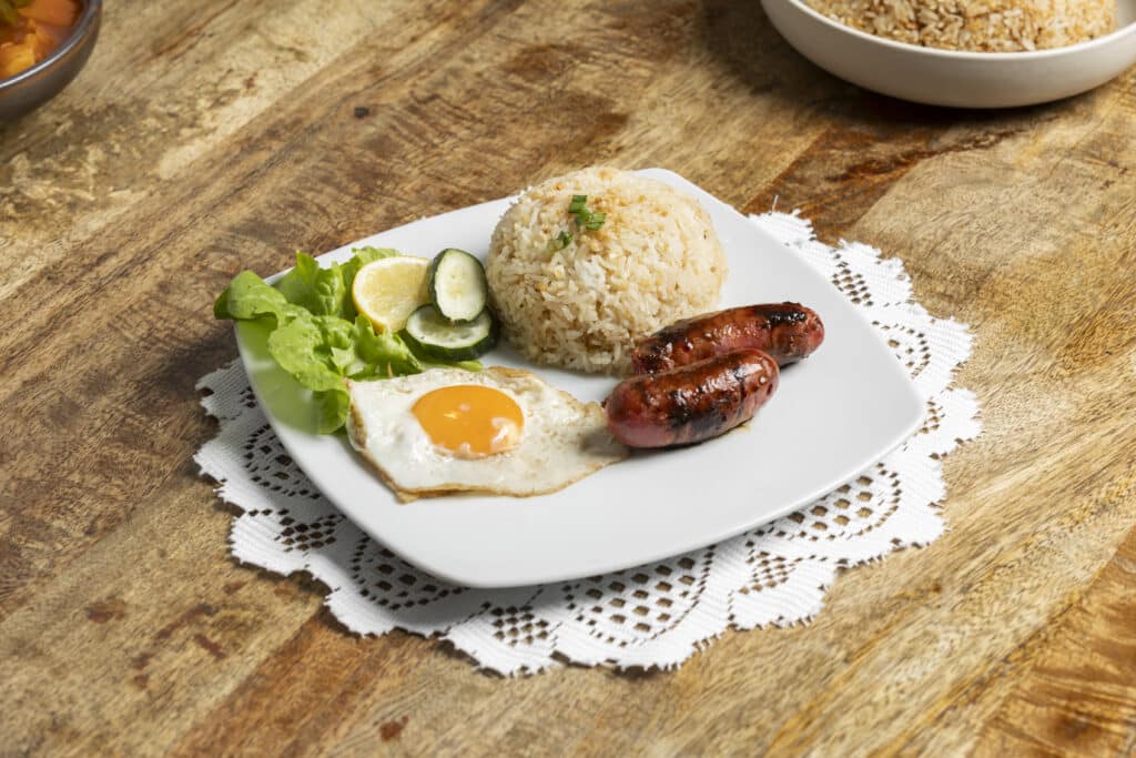 longsilog filipino breakfast